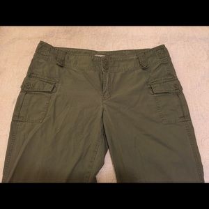 Old Navy cargo pants size 16